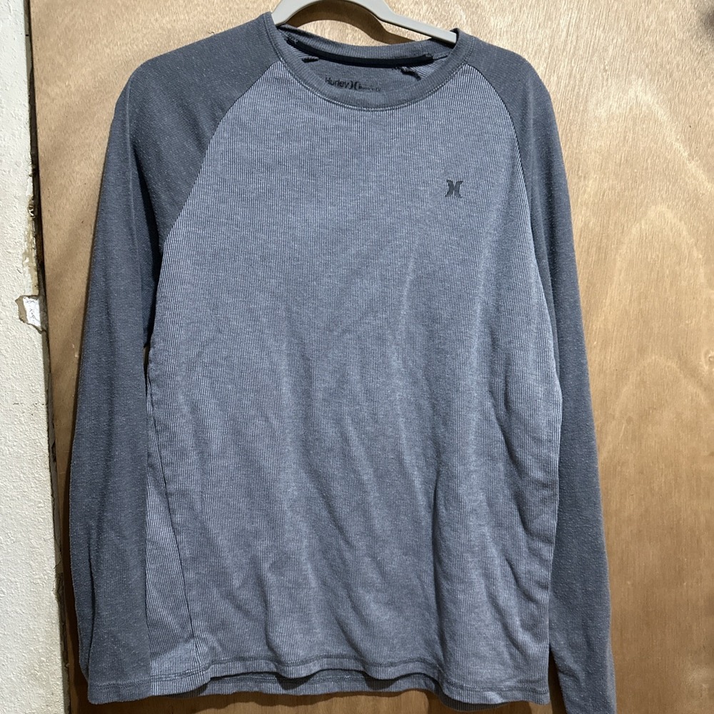 Hurley Tshirt Mens Large Long Sleeve Charcoal Gray Heather Crewneck Lightweight